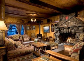 Гостиница Tamarack Lodge  Мамонт Лейкс